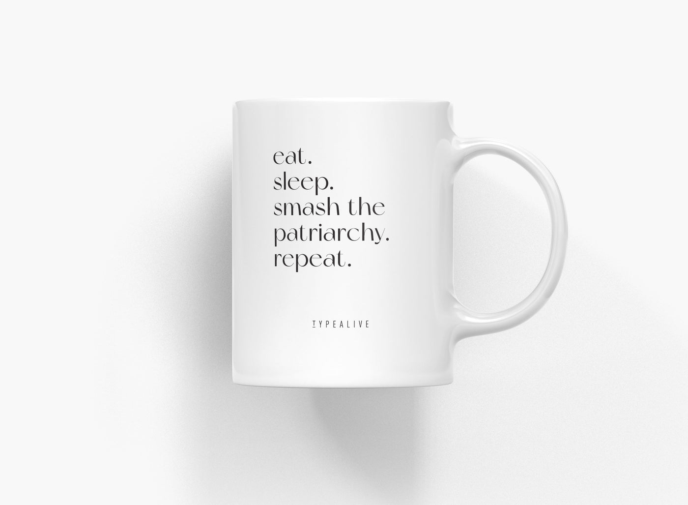 typealive - Tasse aus Keramik / Smash